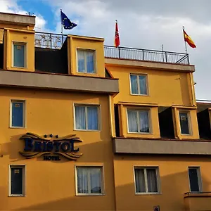 *** Отель Bristol Италия